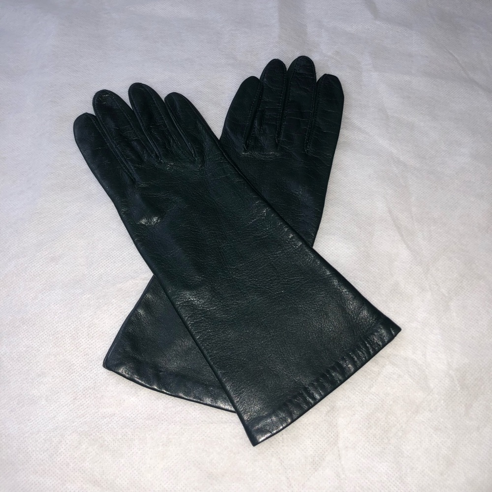 Isotoner Hunter Green Leather Gloves